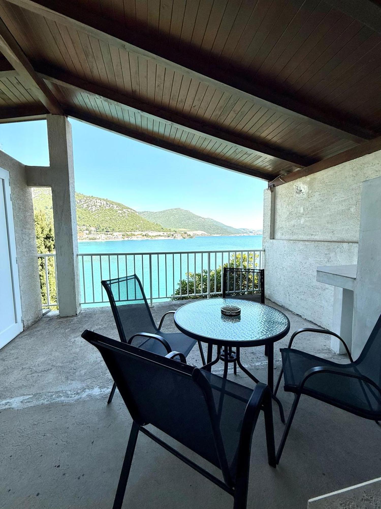 Blue Lagoon Studio Apartments Klek Eksteriør billede